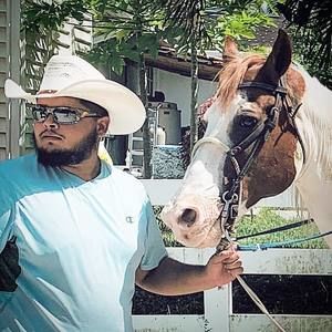 Meet your Posher, Angelo